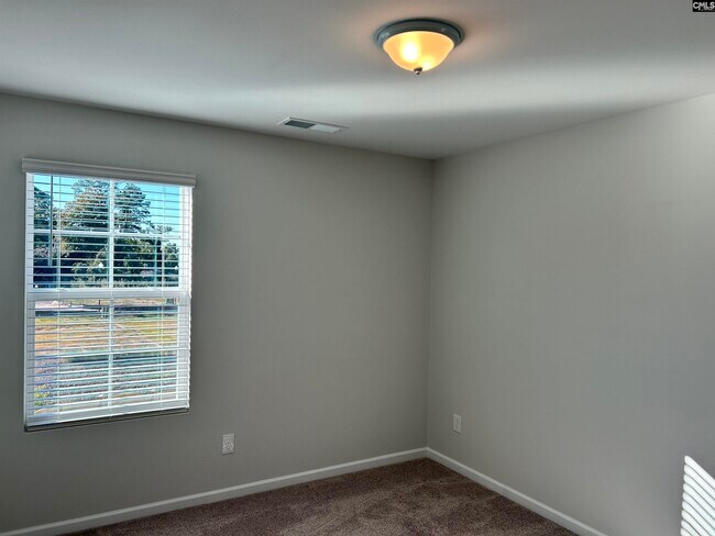 Building Photo - 437 Pinaster Path