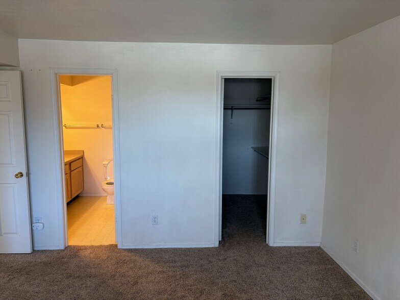 Building Photo - 780 Copper Ln