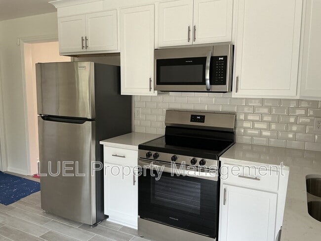 Building Photo - 1050 Bedford Ave