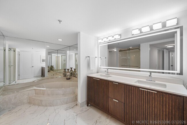 Building Photo - 3360 S Ocean Blvd