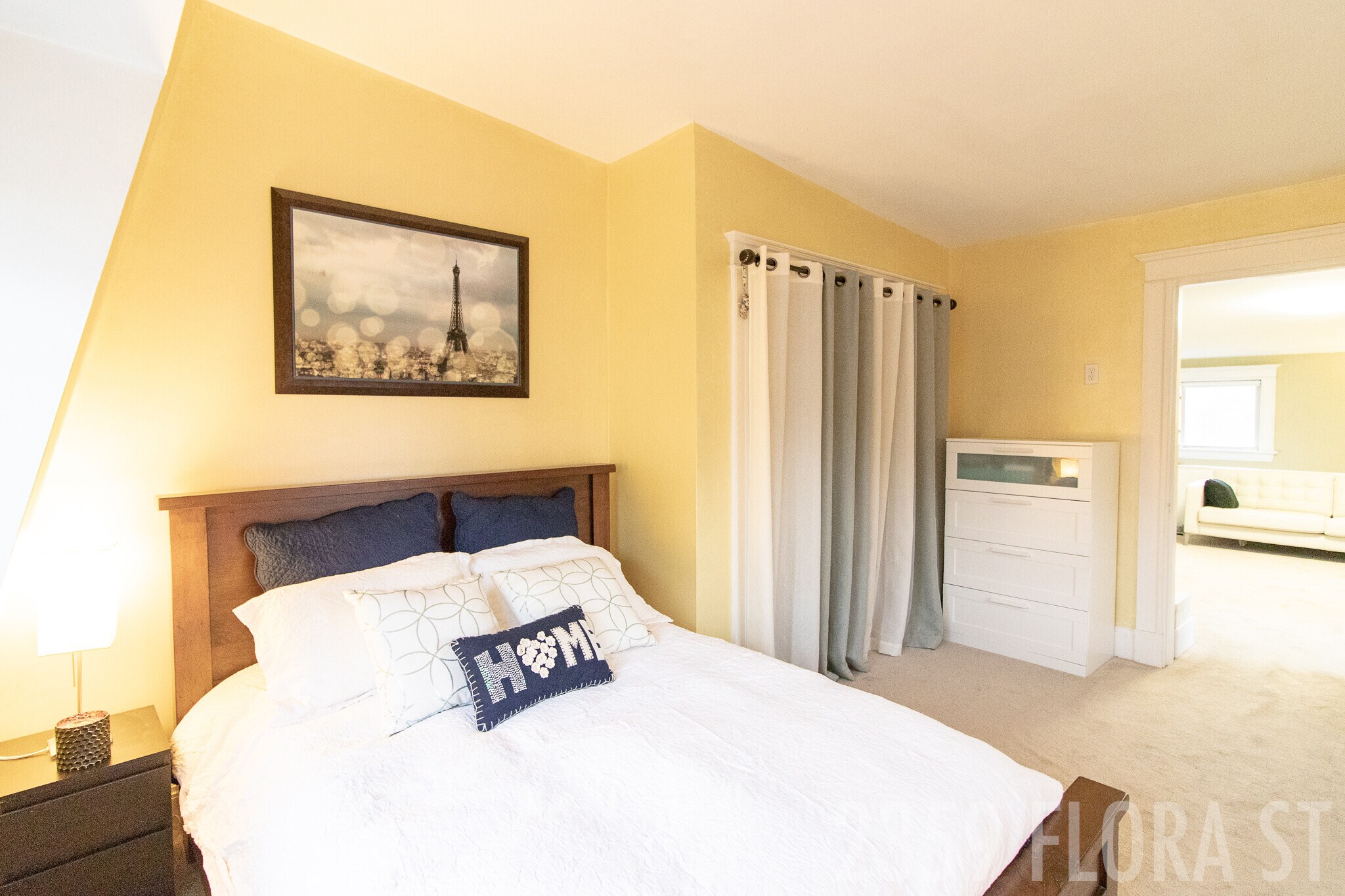 bedroom1 - 2359 Flora St