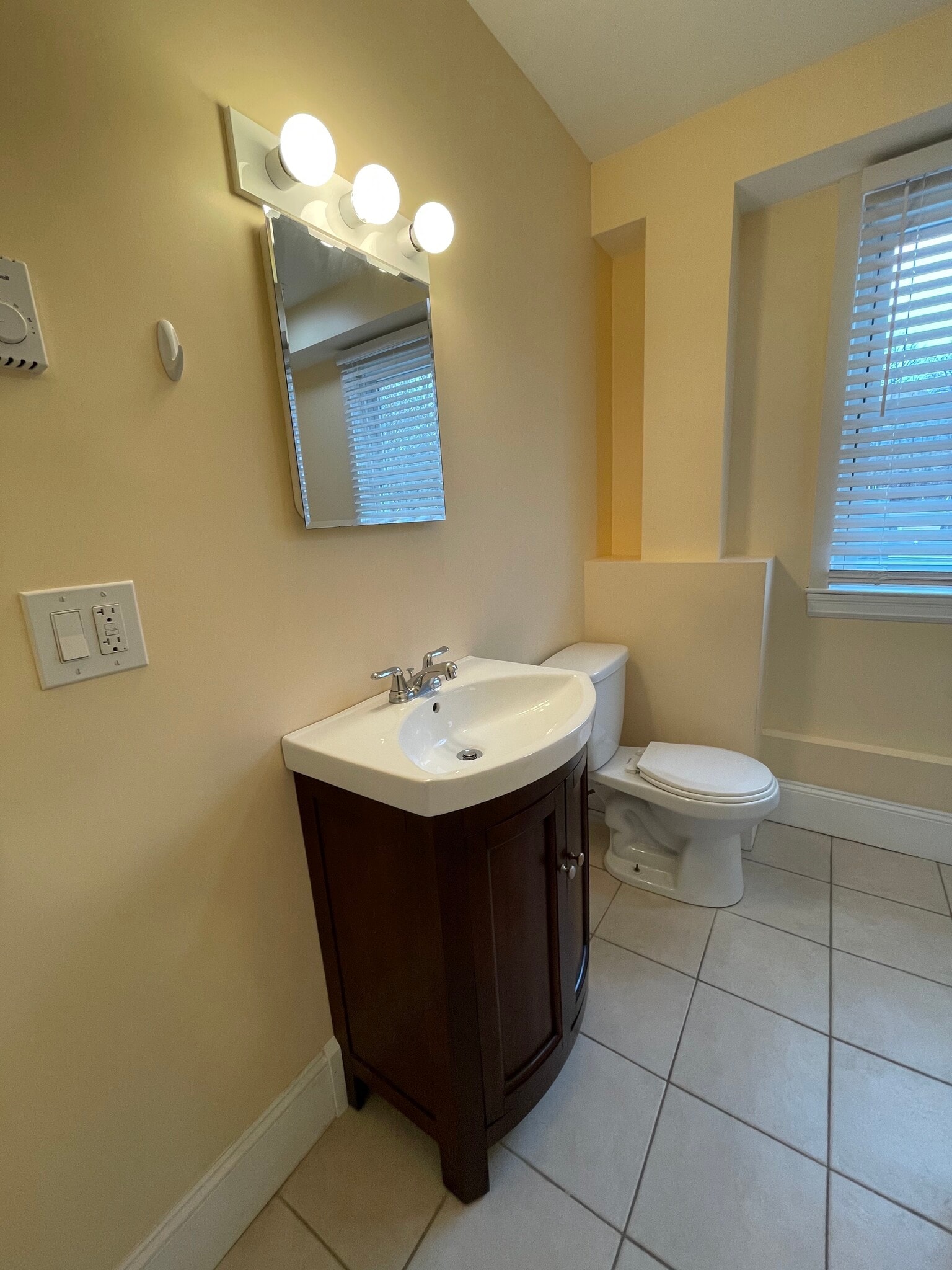 Building Photo - 31 Walter St