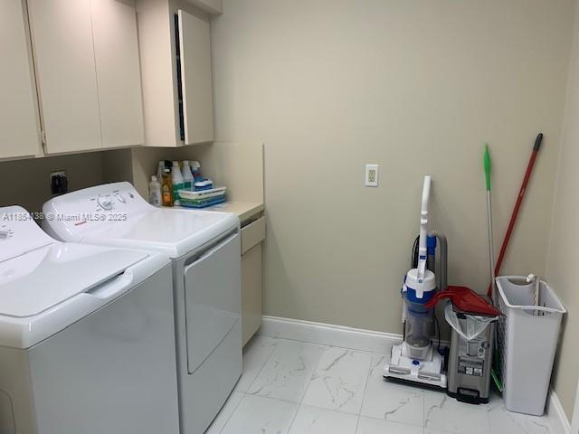 Building Photo - 6097 Balboa Cir