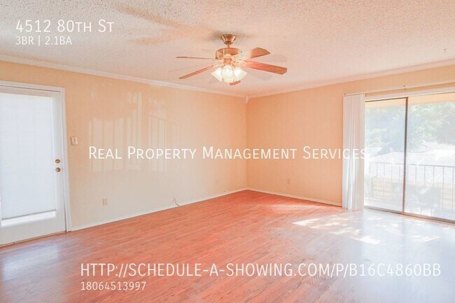 Building Photo - Large 3 Bedroom, 2.5 Bath Home in Quaker H...