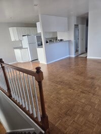 Building Photo - 1255 Pearl Ave