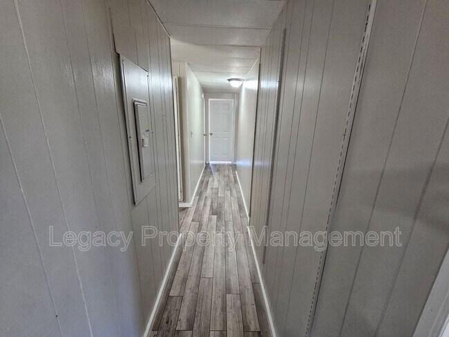 Building Photo - 1348C Stonewall Springs Rd