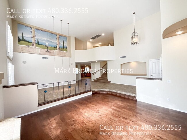 Building Photo - 1648 E Canyon Way