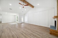 Building Photo - 9319 Carousel Ln