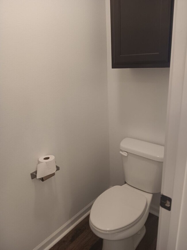 Building Photo - 103 Anita Plaza