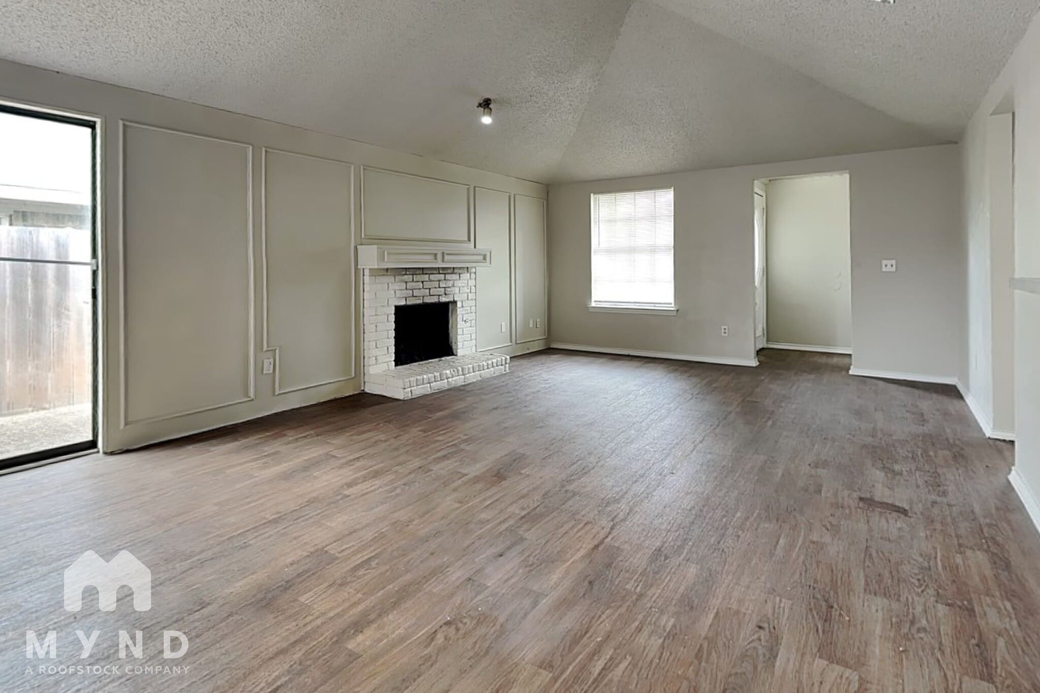 Building Photo - 11837 Garden Terrace Dr