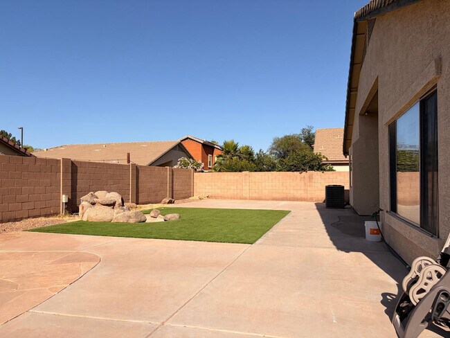 Building Photo - 3872 E Simpson Rd