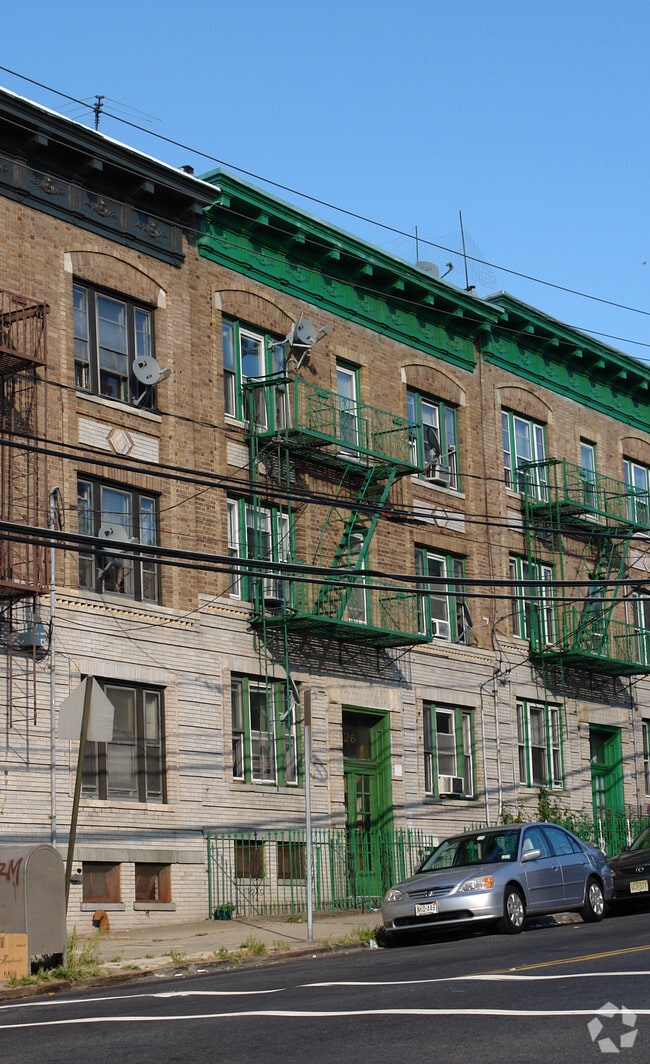 Building Photo - 26 Broadway