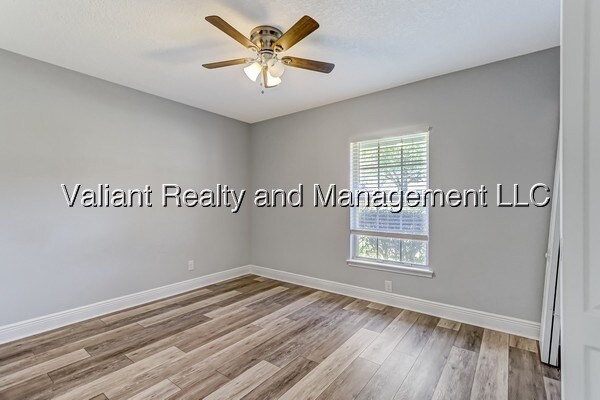 Building Photo - 13807 Carters Grove Ln