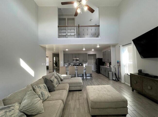 Building Photo - 11647 Abby Ridge Way