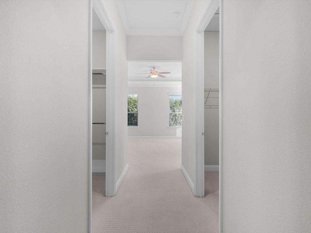 Building Photo - 13461 Lucena Ln