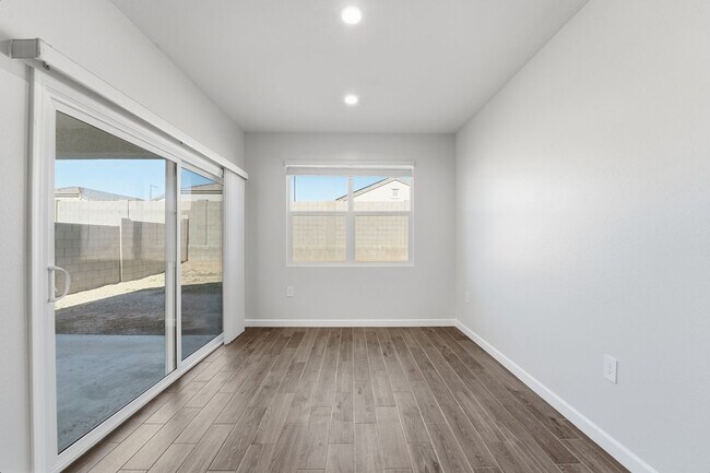 Building Photo - Modern 4-Bedroom Ranch-Style Corner Lot Home - *RENT SPECIAL*