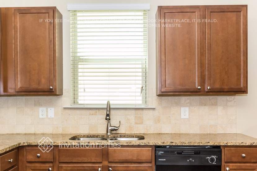 Building Photo - 24 Black Diamond Dr