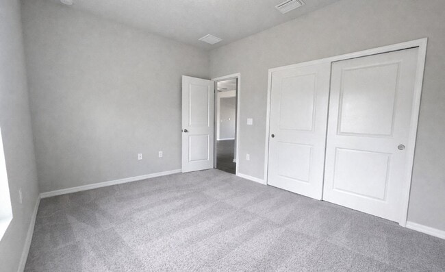 Building Photo - Live in Luxury — Your New 2023 Dream Home Awaits!