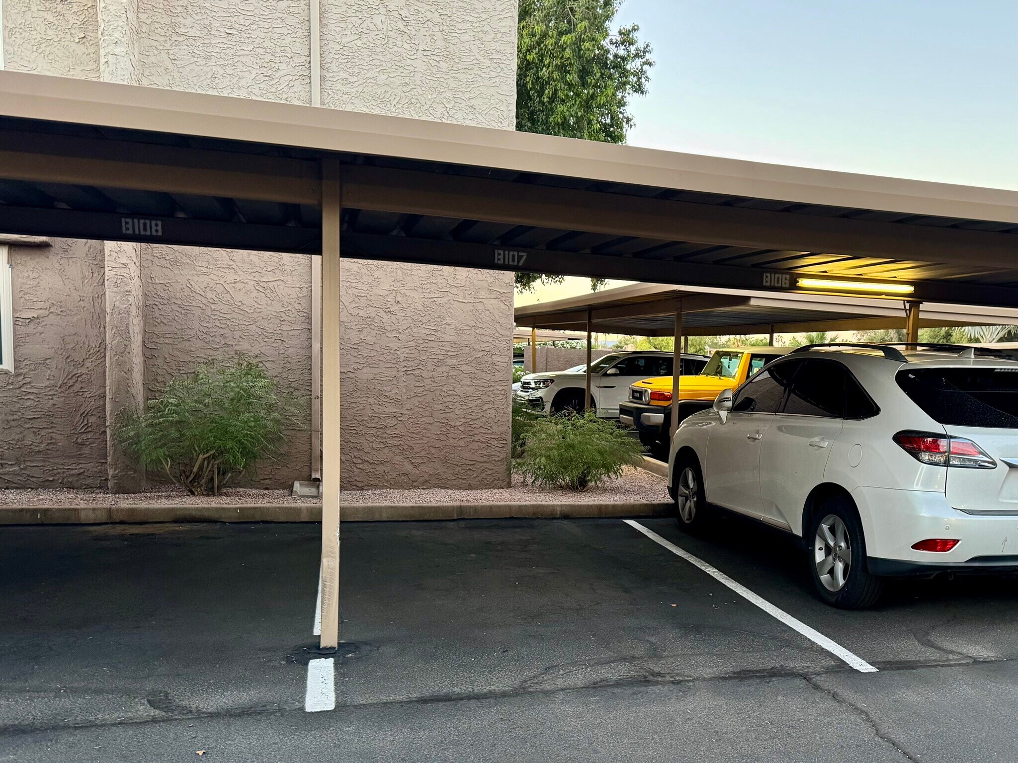 Assigned Covered Parking - 4554 E Paradise Village Pky N
