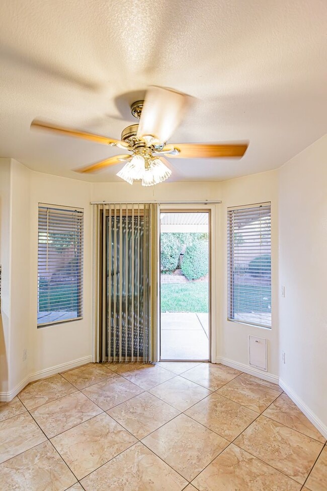 Building Photo - 1 Story home located in Southern Highlands.