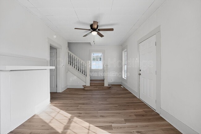 Building Photo - 139 Martin St