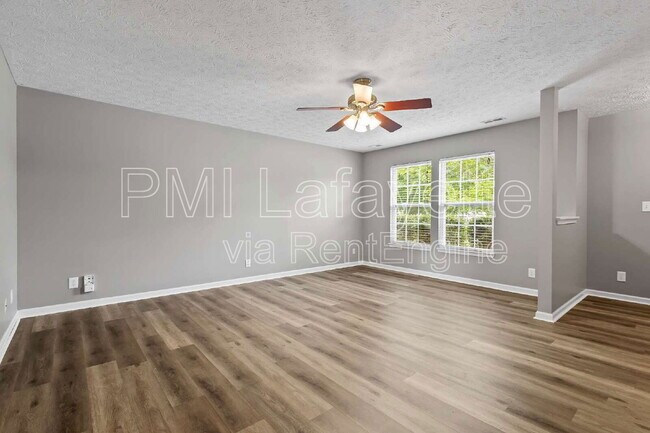 Building Photo - 3700 Goodall Ct