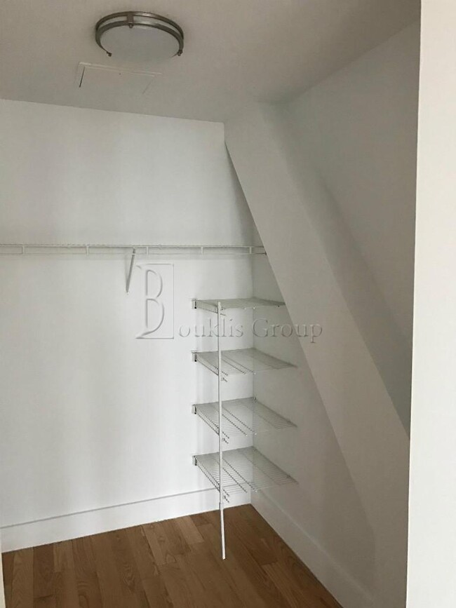 Building Photo - 1 bedroom in NEW YORK NY 10038