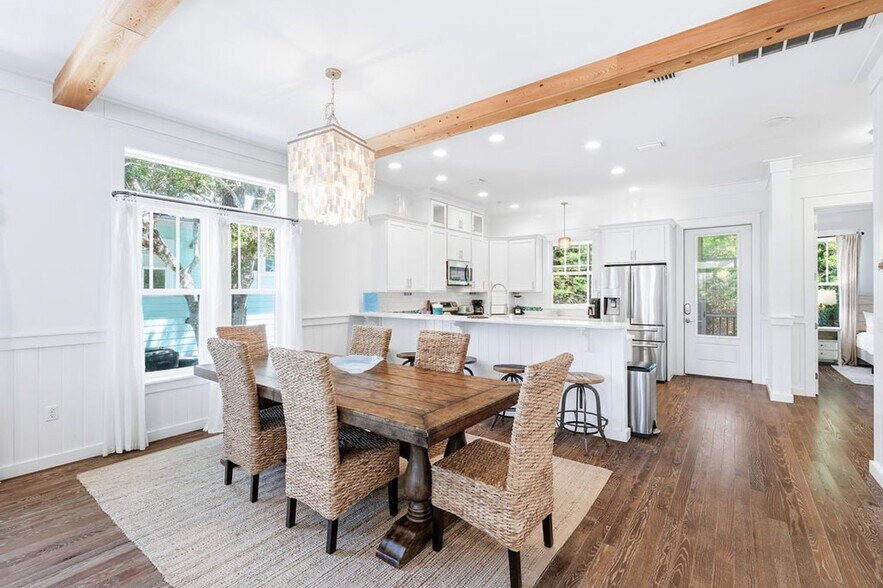 Building Photo - 285 Cassine Garden Cir