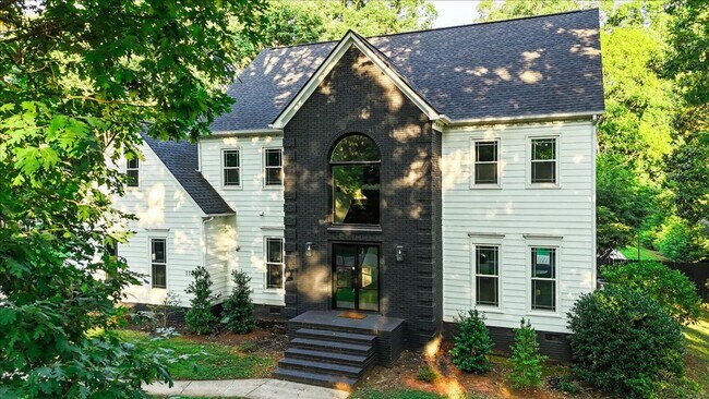 Building Photo - 11917 Shady Oak Ct