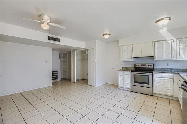 Building Photo - 2406 Norway Dr