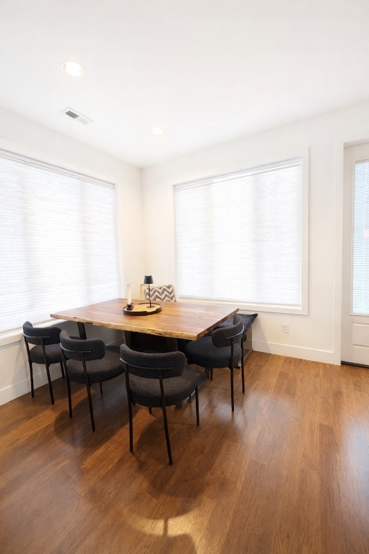 Building Photo - 2506 Chateau Dr