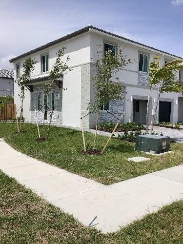 Primary Photo - 701 SE 14th Ct
