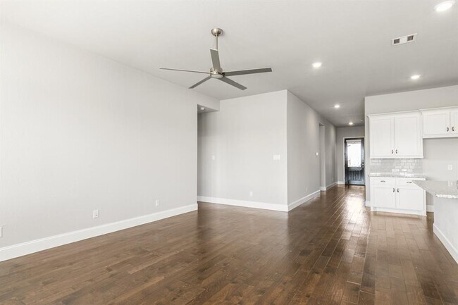 Building Photo - 4138 Shackleton Ct
