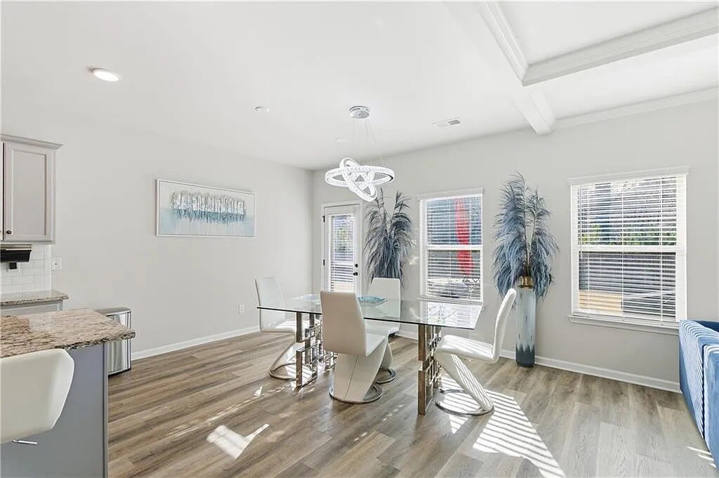 Building Photo - Room in House on Zoya Ct