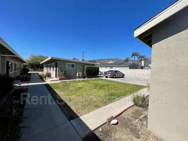 Building Photo - 1015 N Azusa Ave