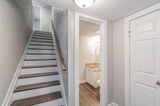 Building Photo - 1762 Belshire Ct