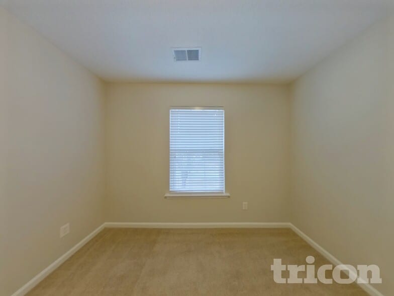 Building Photo - 263 Siddington Way