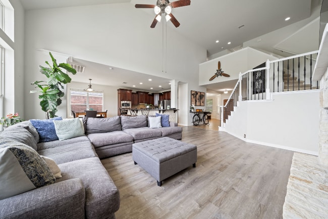 Building Photo - 1581 Grassy Field Rd