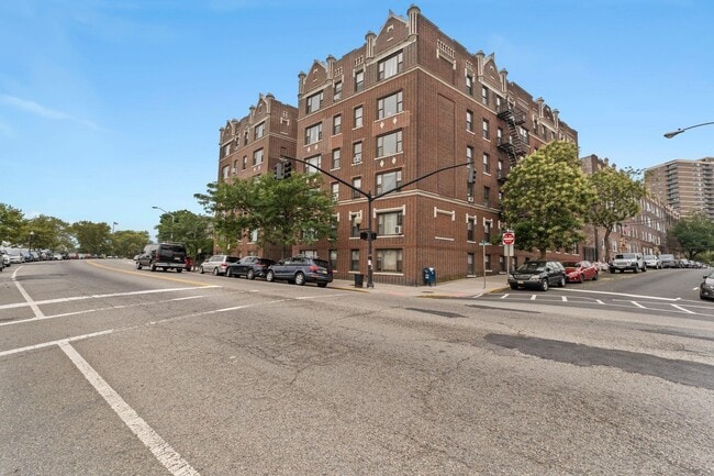 Building Photo - 35-39-39 51st St