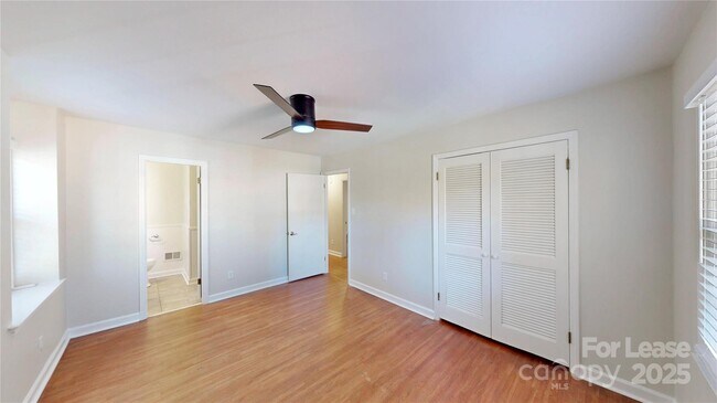 Building Photo - 2844 Goneaway Rd