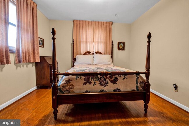 Building Photo - 2939 W Germantown Pike