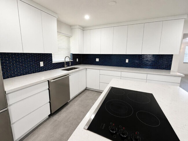 Building Photo - 4683 NW 99th Terrace
