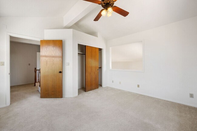 Building Photo - Beautiful 3 Bedroom Home in Forest Trails!