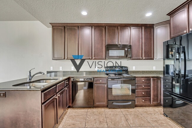 Building Photo - 3764 N Prairie Grass Dr