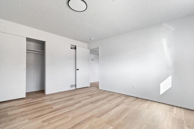 Building Photo - 1377 Youngfield St