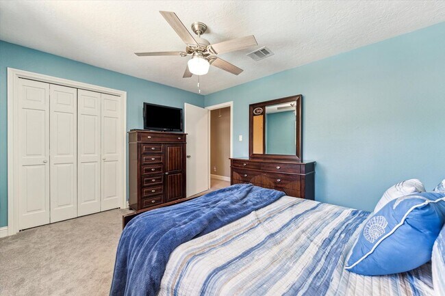 Building Photo - 4311 Meadowbank Dr