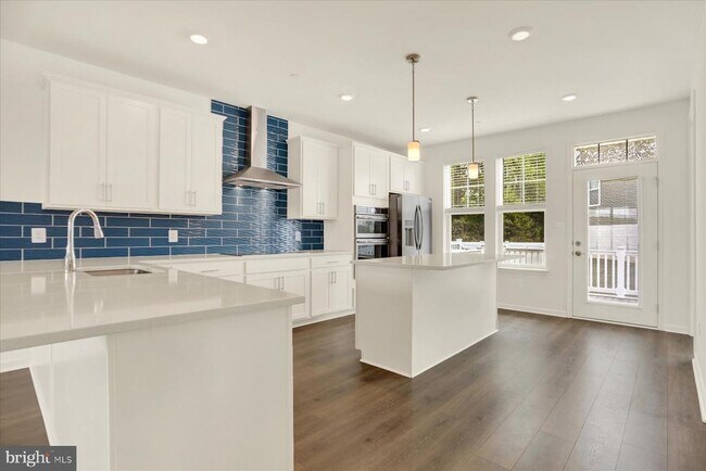 Building Photo - 11301 Carobel Ct