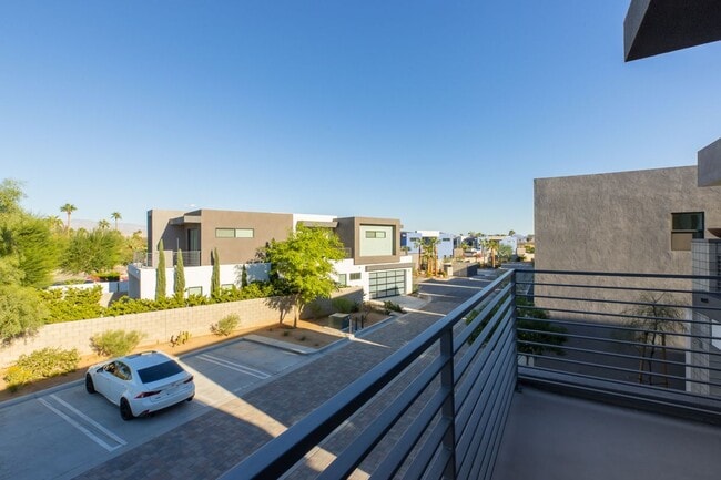 Building Photo - 2707 Majestic Way