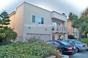 Building Photo - 1331 Berkeley St