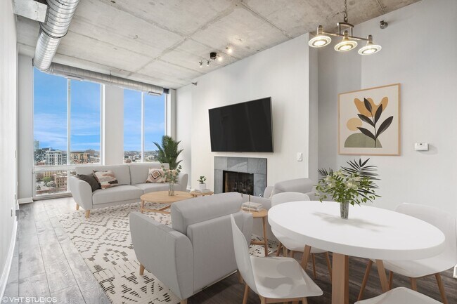 Building Photo - 720 N Larrabee St